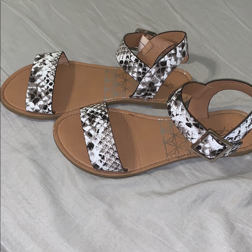 Snake print sandals!